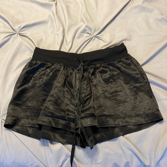 pj harlow Other - PJ Harlow shorts